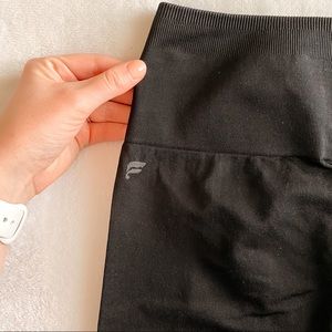 Fabletics High-Waisted Seamless Leggings 7/8